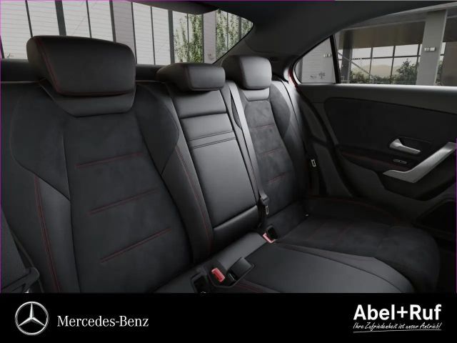 Mercedes-Benz A 200 AMG Line