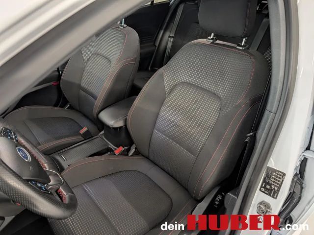 Ford Focus EcoBoost ST Line