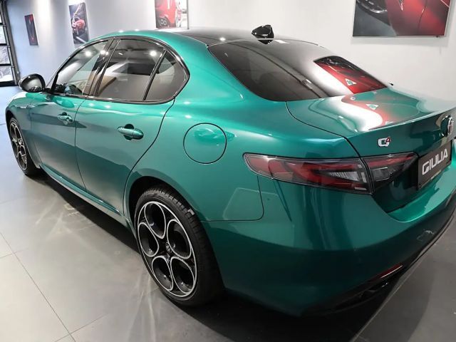 Alfa Romeo Giulia AT8 Q4 Veloce