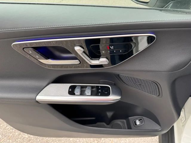 Mercedes-Benz GLC 300 4MATIC AMG Line