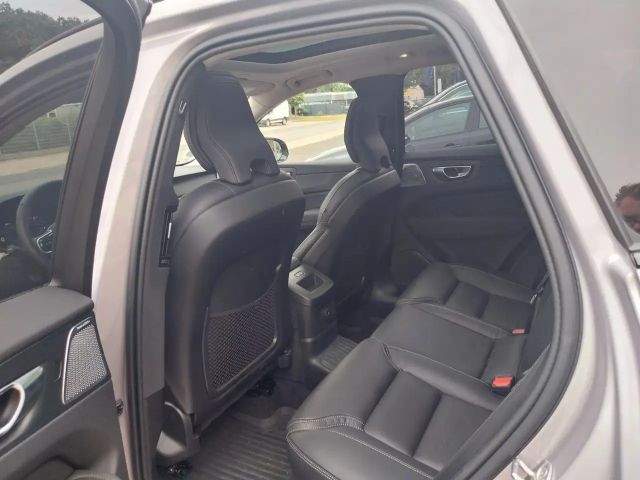 Volvo XC60 AWD Dark Recharge T8 Ultra