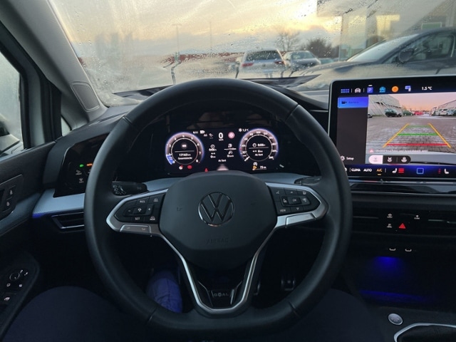 Volkswagen Golf 1.5 TSI Golf VIII Variant