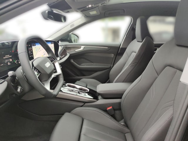 Audi A6 Avant Quattro S-Tronic