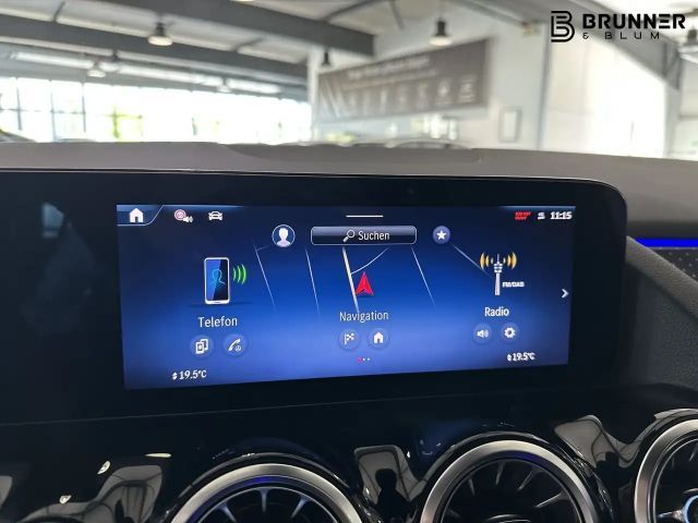 Mercedes-Benz GLA 200 AMG Line