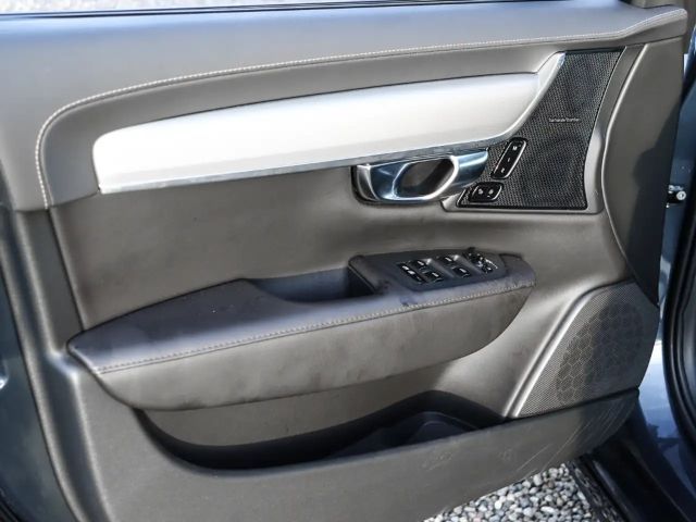 Volvo S90 AWD Dark Plus Recharge