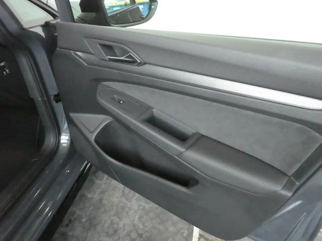 Volkswagen Golf DSG Sport