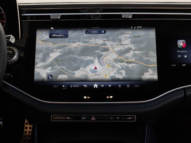 Mercedes-Benz E 200 4MATIC Sedan