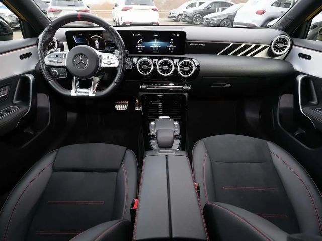 Mercedes-Benz A 35 AMG 4MATIC AMG Line