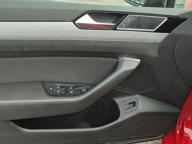 Volkswagen Passat 2.0 TDI Business DSG Variant