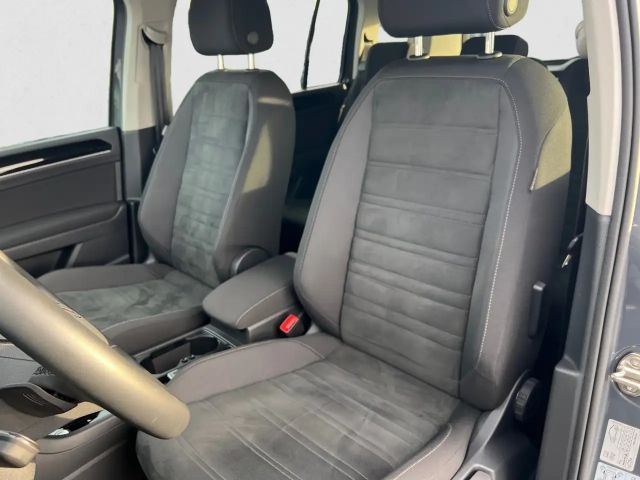 Volkswagen Touran DSG Highline R-Line