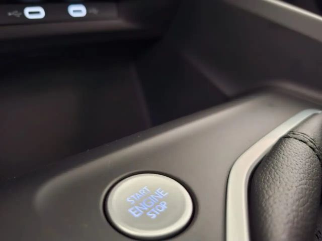 Volkswagen Golf Rabbit TSI