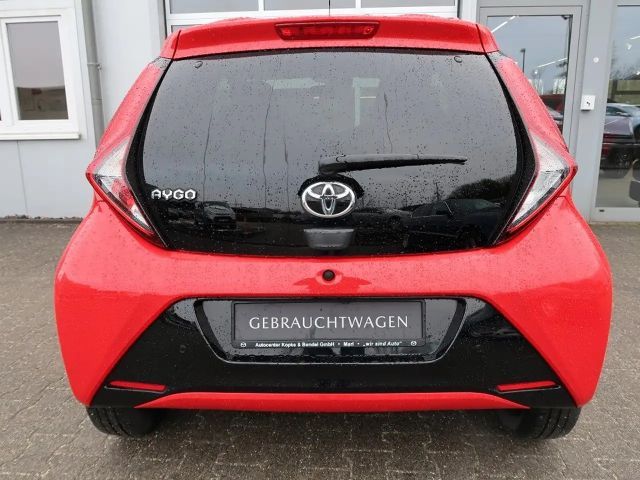 Toyota Aygo X Hatchback Play Team D