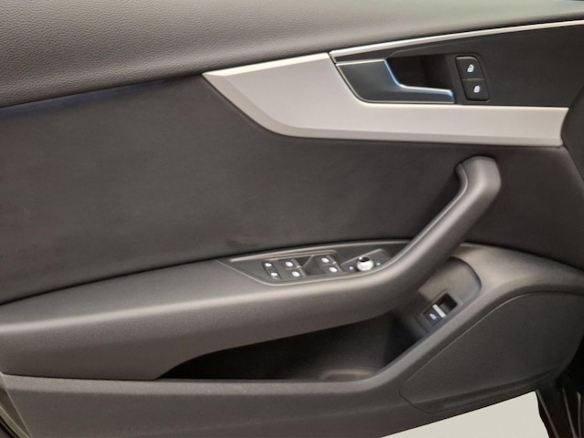 Audi A4 35 TDI S-Tronic Sedan