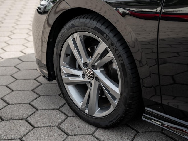 Volkswagen Golf 1.5 eTSI Golf VIII