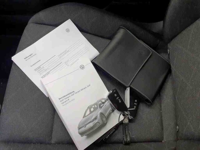 Volkswagen Golf 2.0 TDI Golf VIII Life Variant