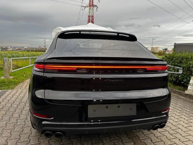 Porsche Cayenne Black Edition Coupé