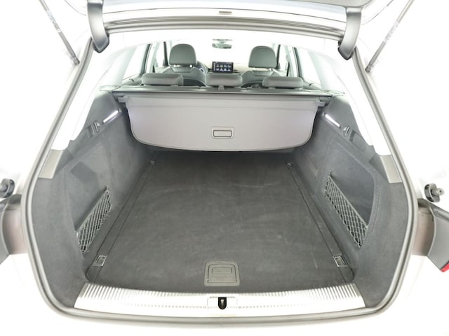 Audi A4 35 TFSI Avant S-Tronic
