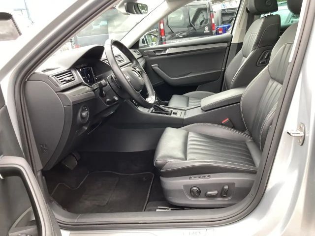 Skoda Superb 4x4 Style Style