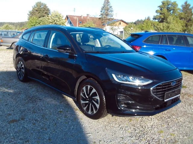 Ford Focus Titanium Wagon