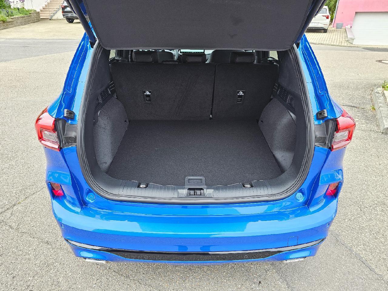 Ford Kuga Plug in Hybrid ST Line X