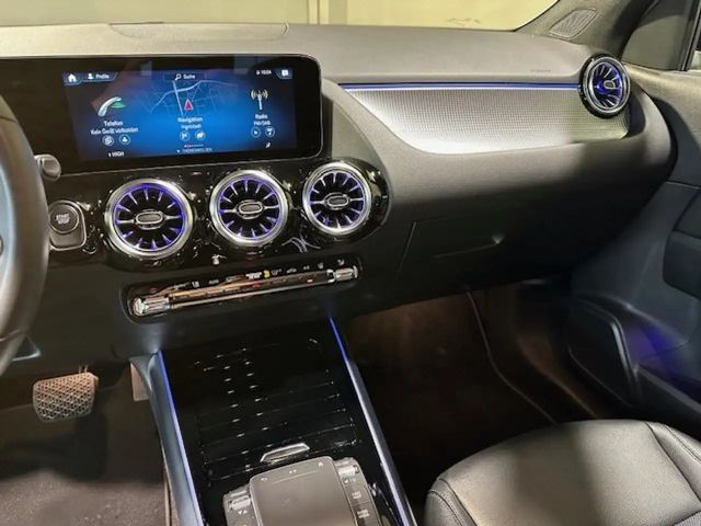 Mercedes-Benz EQA 300 4MATIC Progressive