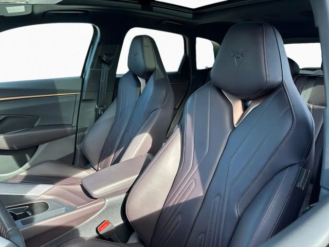 Cupra Terramar 1.5 e-Hybrid