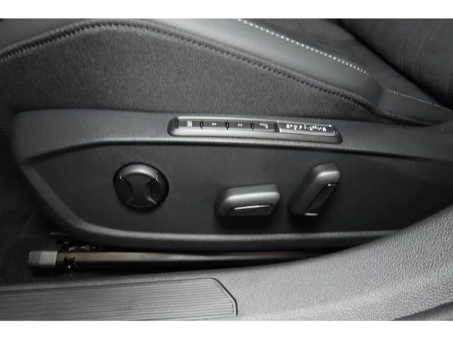 Volkswagen Golf DSG Golf VIII eHybrid