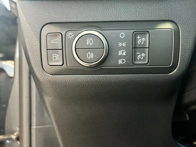 Ford Kuga Plug in Hybrid ST Line X