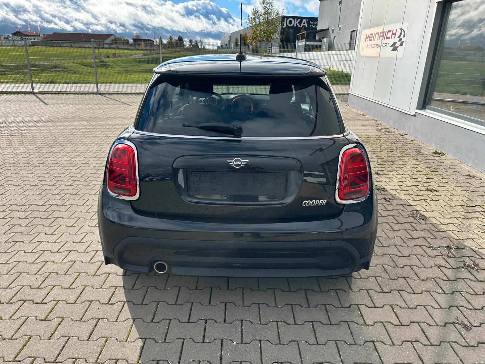 MINI Cooper 3-deurs Essential