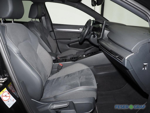 Volkswagen Golf 1.5 TSI Style