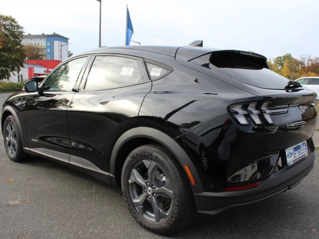Ford Mustang Mach-E Standard range