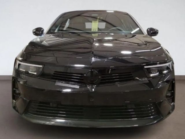 Opel Astra GS-Line Grand Sport