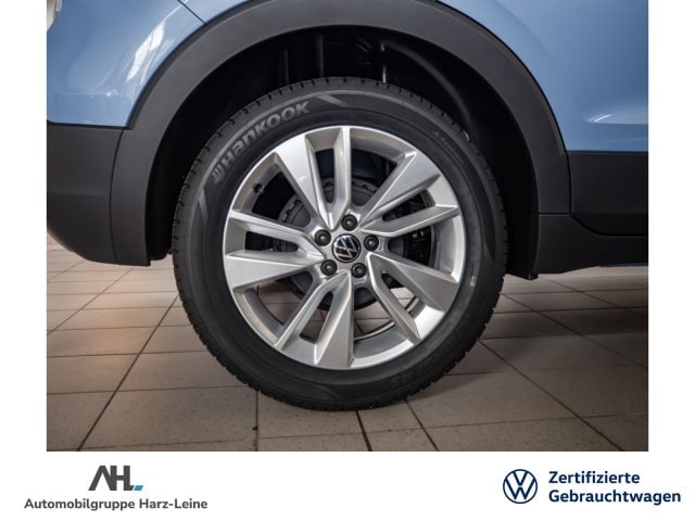 Volkswagen T-Cross TSI+ALU 17''+AHK+EINPARKHILFE+APP CONNECT+KLIMA+SITZHEIZUNG+LED