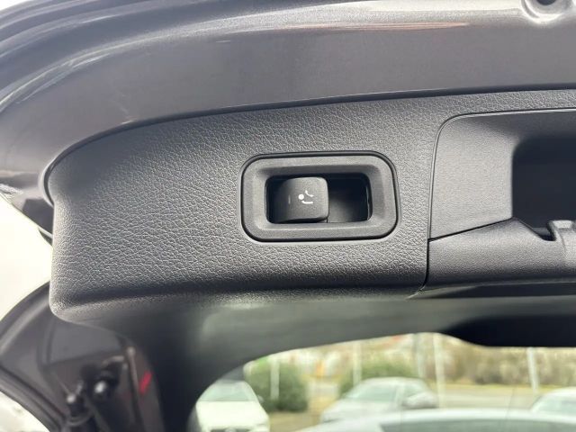 Mercedes-Benz GLA 220 4MATIC GLA 220 d