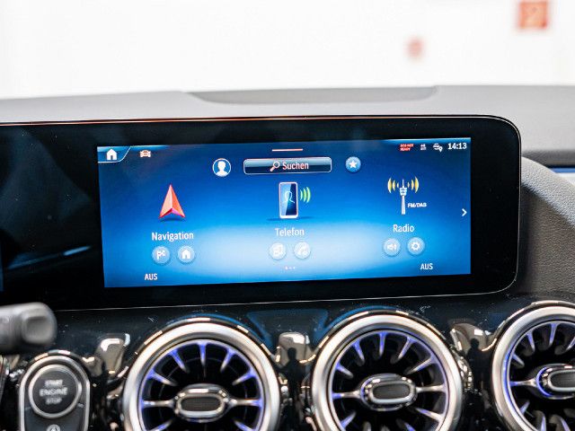 Mercedes-Benz GLA 180 