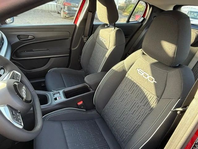 Fiat 600e HYBRID 100 kW