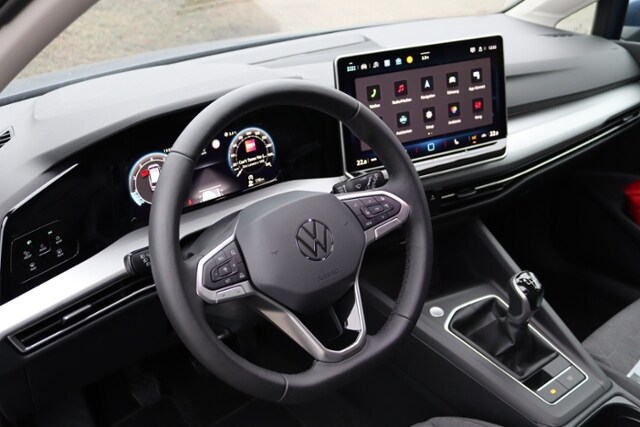 Volkswagen Golf 1.5 TSI Variant