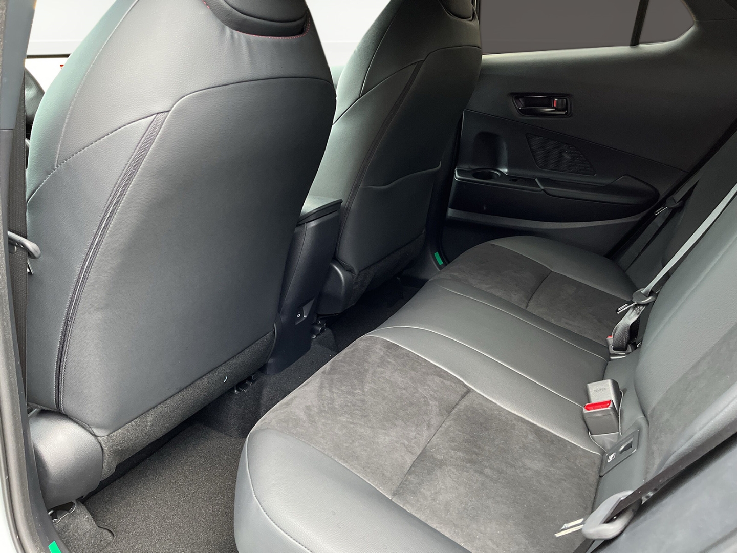 Toyota C-HR 5-deurs GR