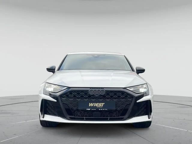 Audi RS3 S-Tronic Sedan