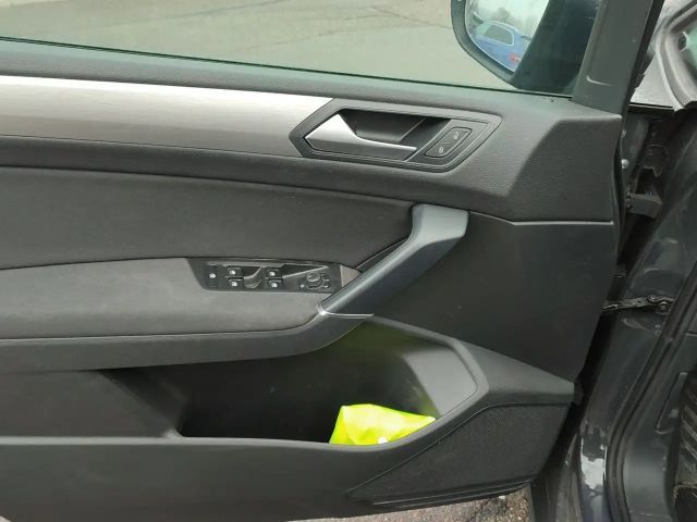 Volkswagen Touran 2.0 TDI Comfortline