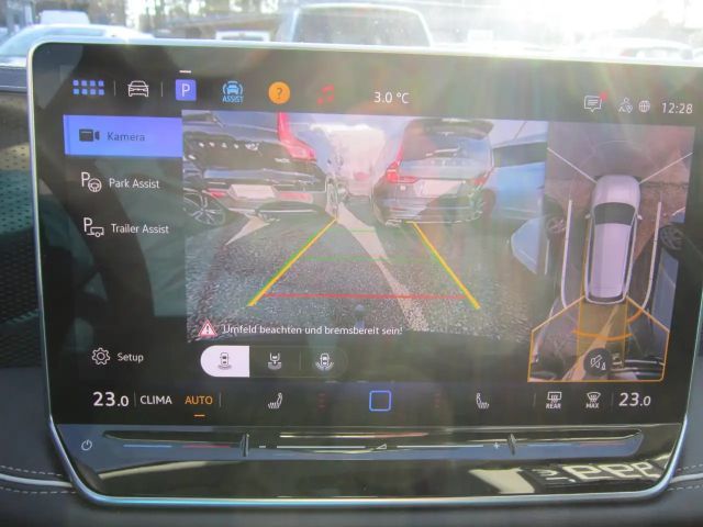 Volkswagen Passat 1.5 eTSI Business Variant