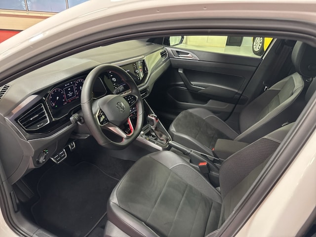 Volkswagen Polo 2.0 TSI DSG