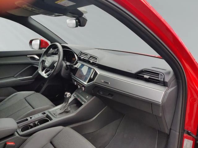 Audi Q3 Hybride S-Line S-Tronic