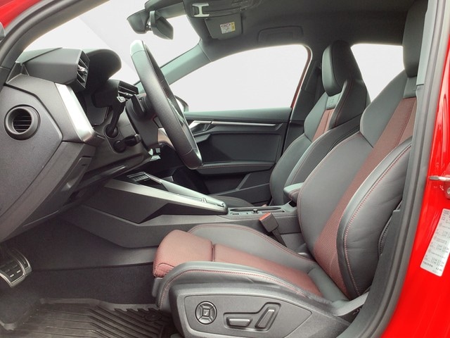 Audi S3 Quattro S-Tronic Sedan