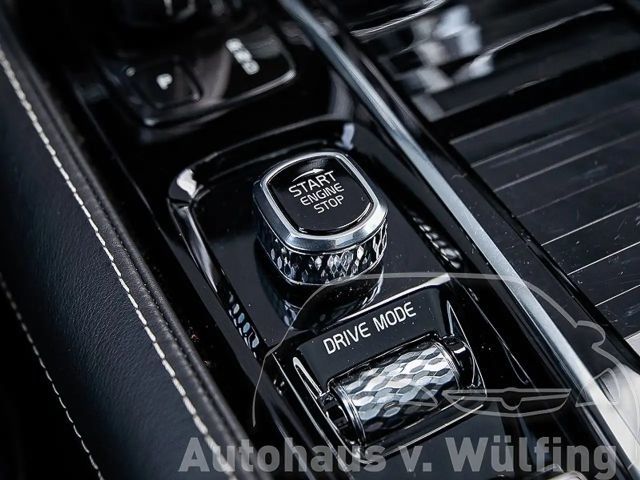 Volvo S60 AWD R-Design Recharge