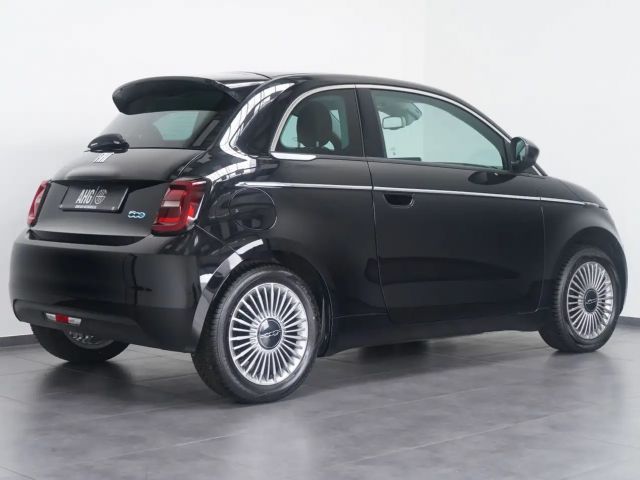 Fiat 500e 87KW/42kWh/DC-LADEN/CARPLAY/DAB/SOH