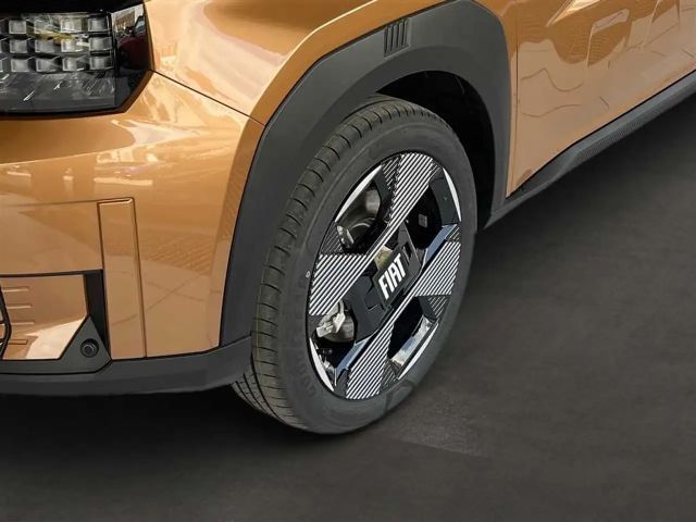 Fiat Grande Panda E La Prima