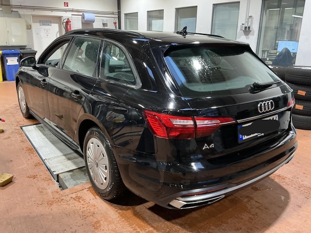 Audi A4 35 TDI Avant S-Tronic
