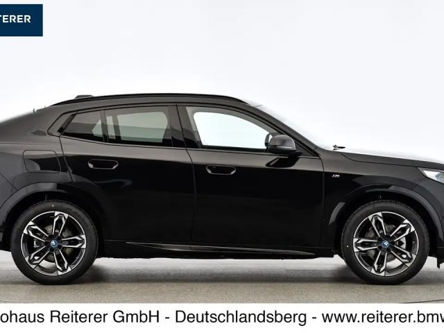 BMW iX2 eDrive20