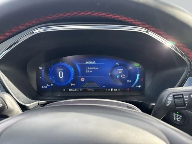 Ford Kuga Plug in Hybrid ST Line X